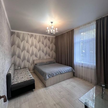 На Майлина Appartement Turksib Buitenkant foto